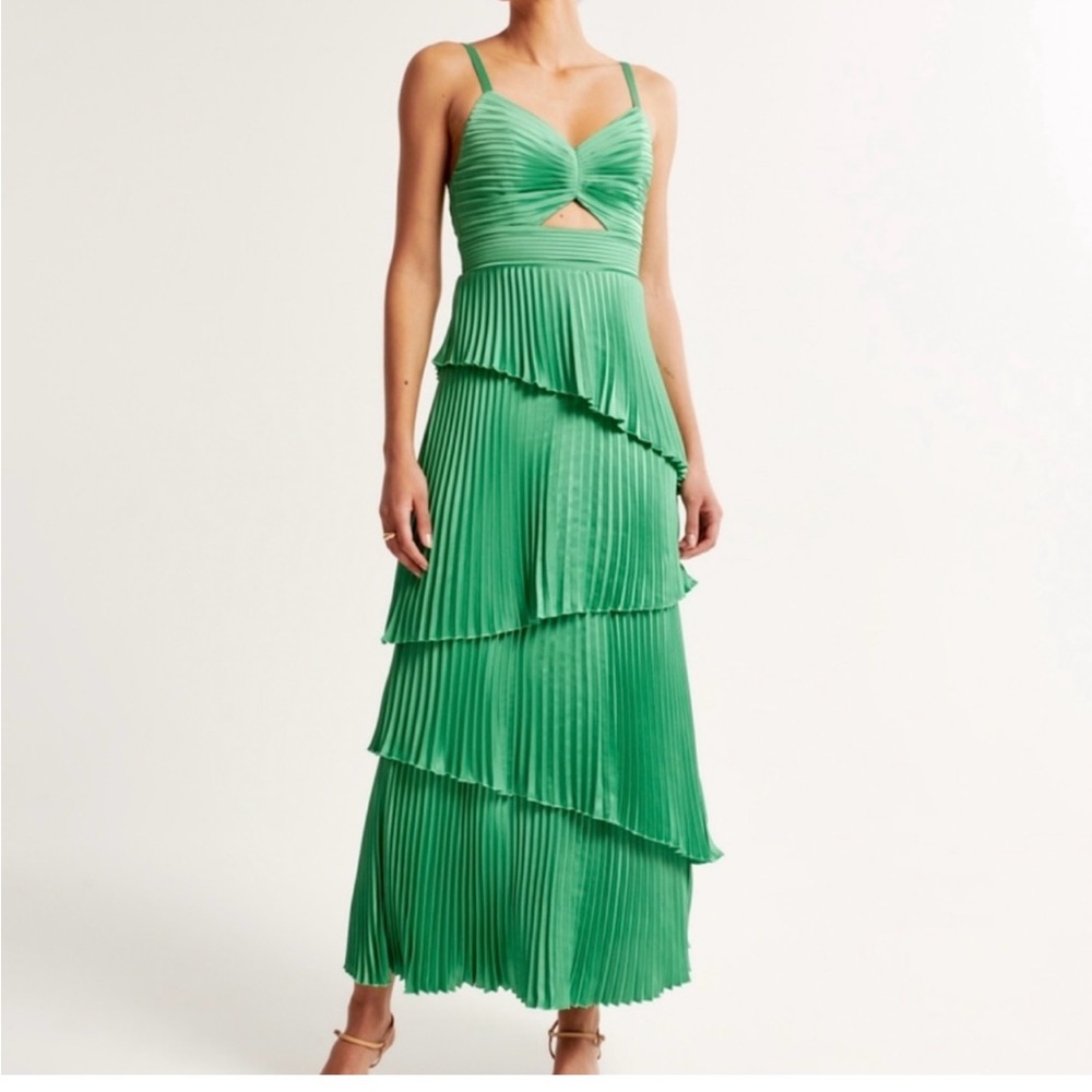 Abercrombie Elegant Green Pleated Dress